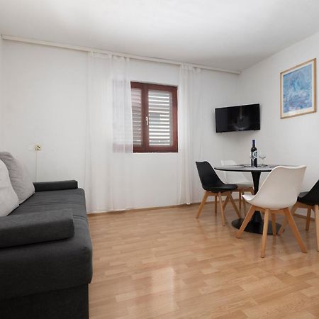 Apartments Family Roso Promajna Esterno foto