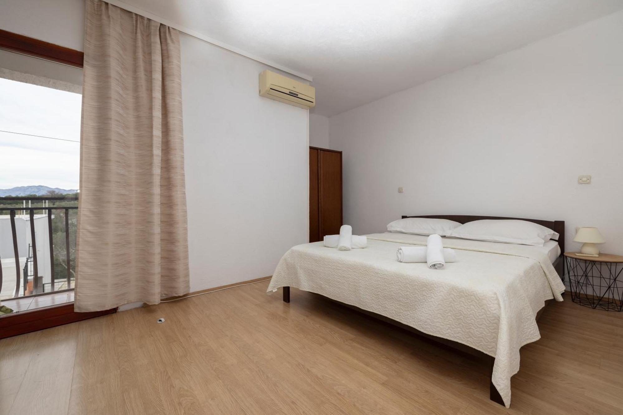 Apartments Family Roso Promajna Esterno foto